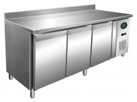 Стол морозильный VIATTO GN3200BT с бортом 